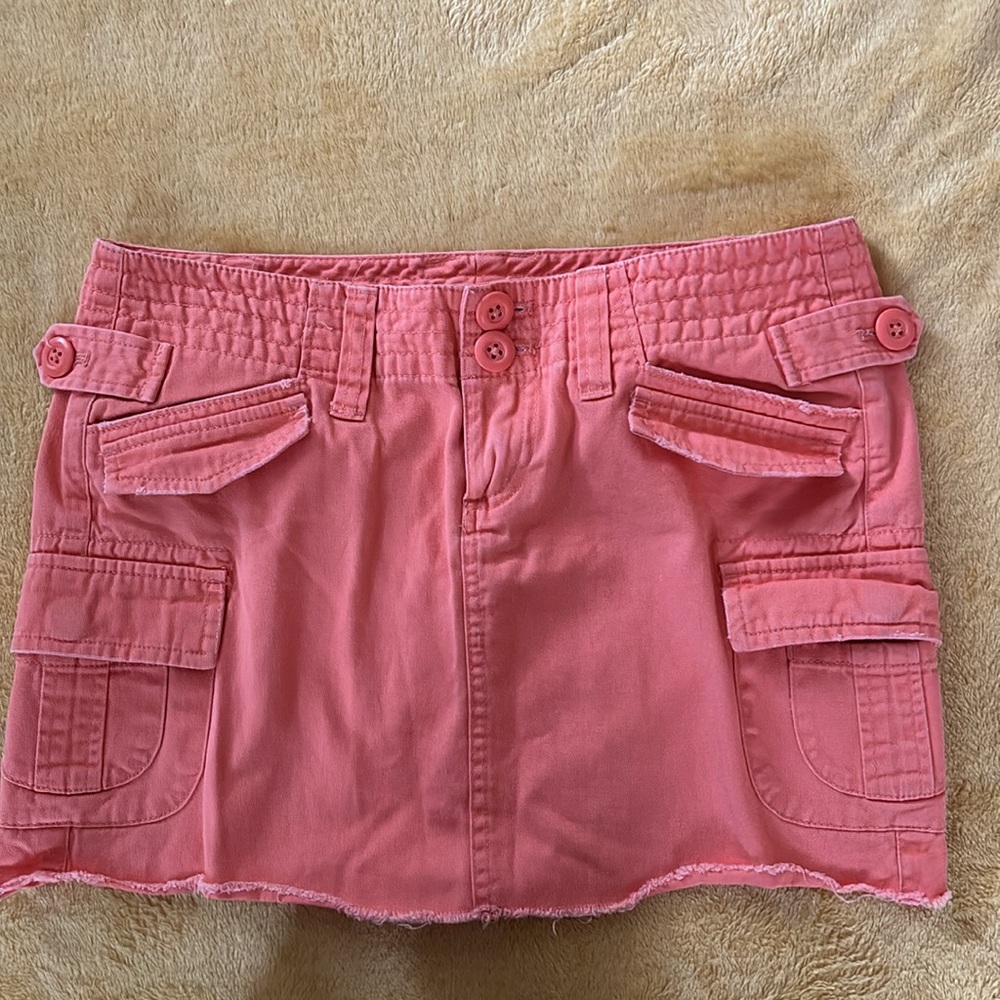 London Jean Victoria Secret salmon colored mini skirt size 2